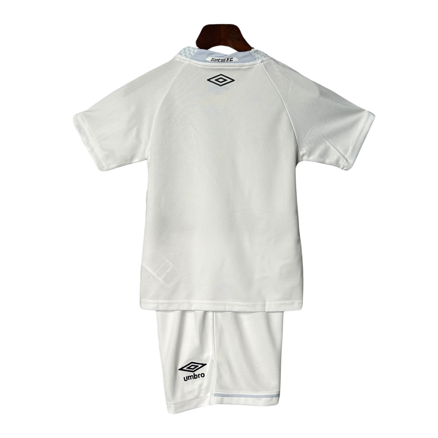 Kit Santos I 25/26 Enfants