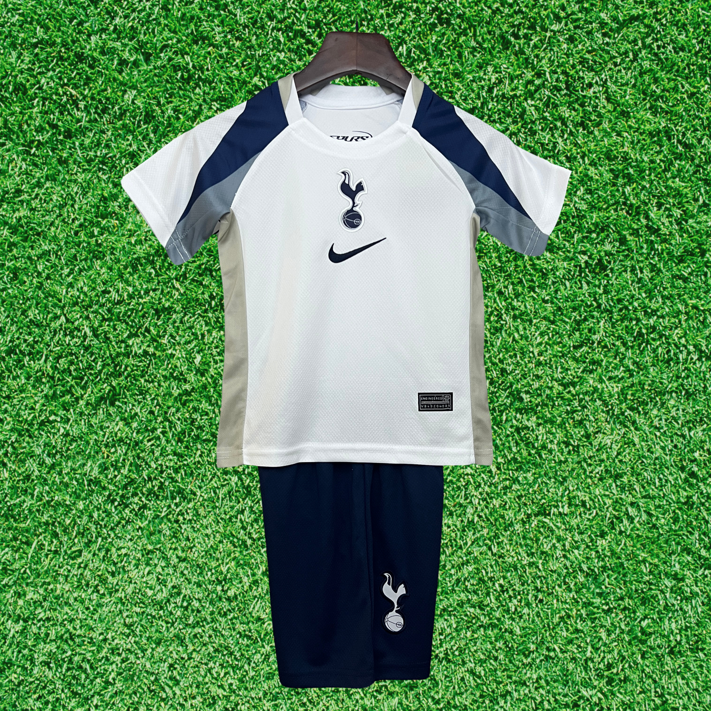 Kit Tottenham Hotspur I 25/26 Enfants