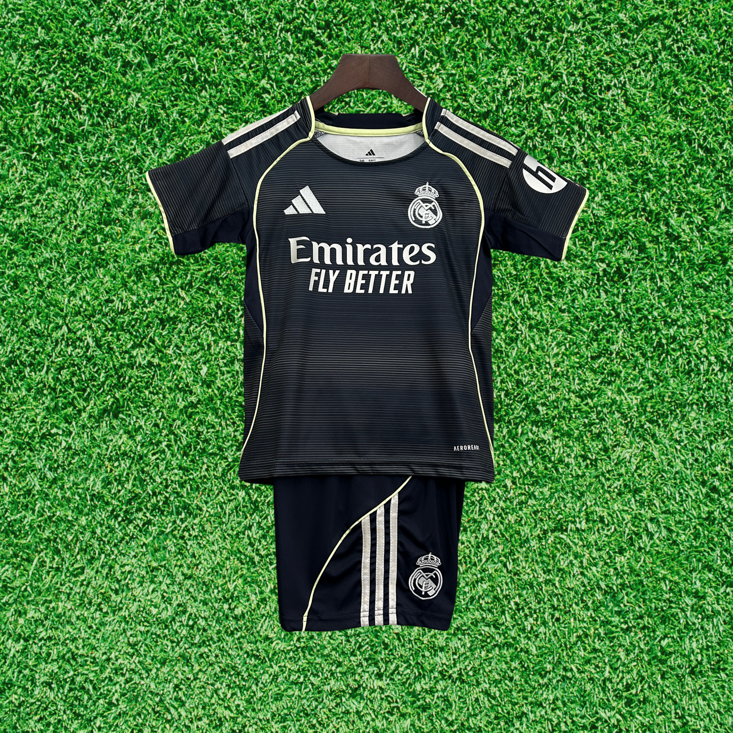 Kit Real Madrid II 25/26 Enfants