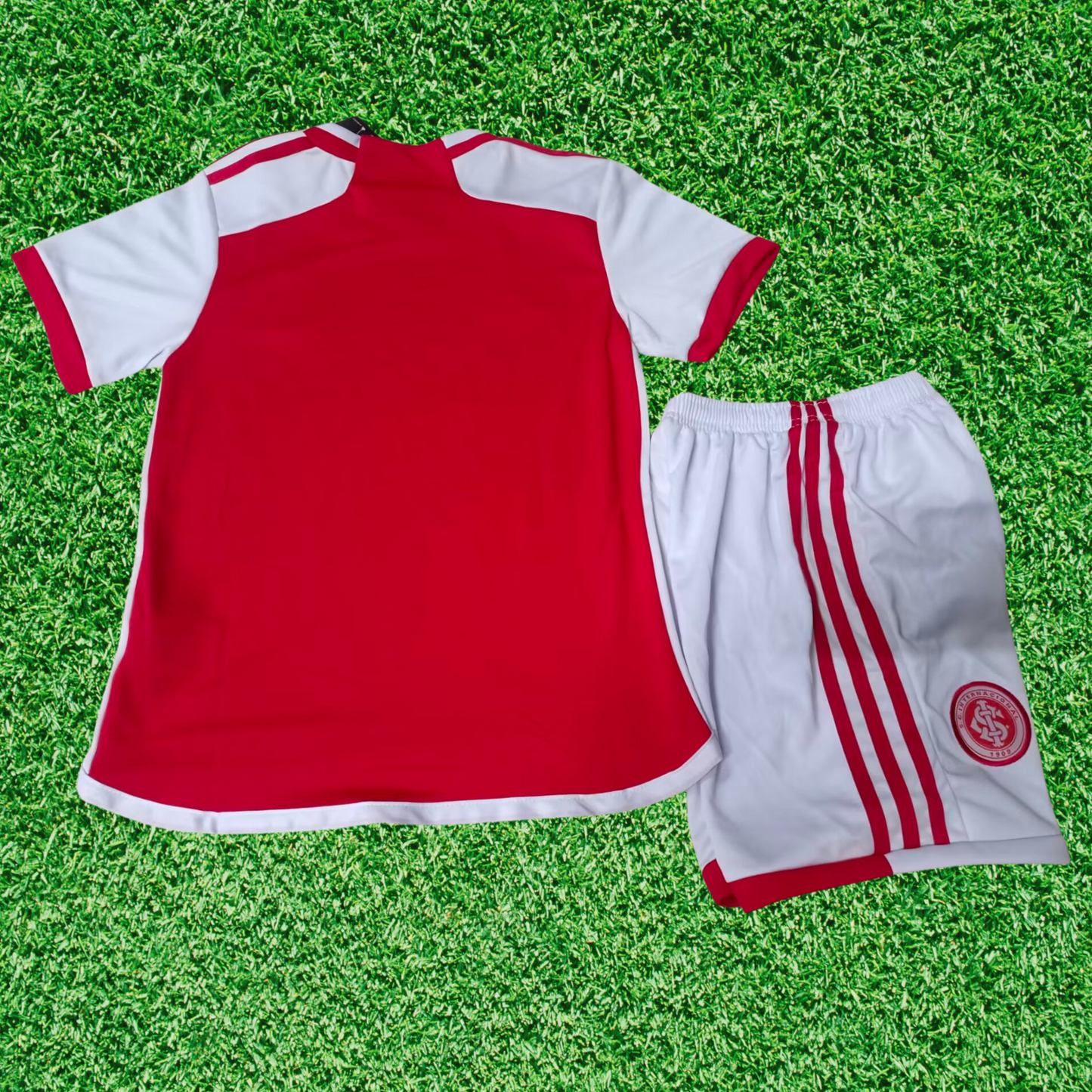 Kit Internacional I 24/25