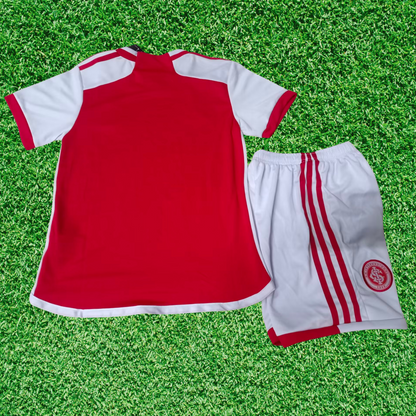 Kit Internacional I 24/25