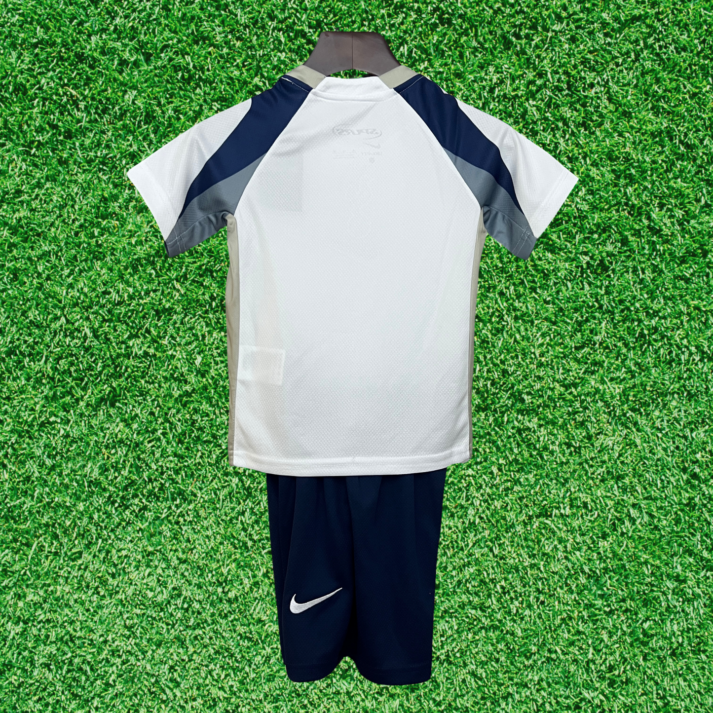 Kit Tottenham Hotspur I 25/26 Enfants