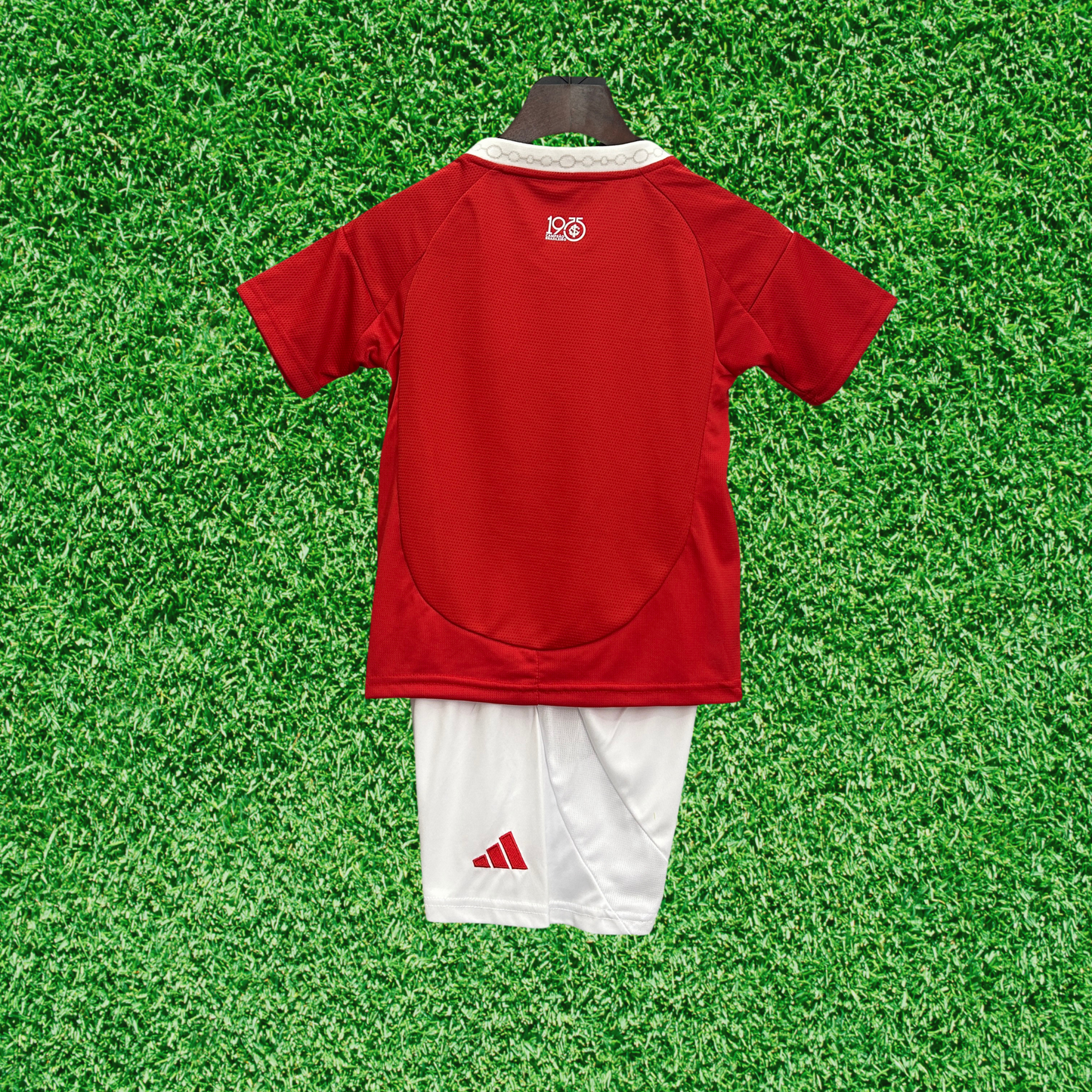 Kit Internacional I 25/26 Enfants