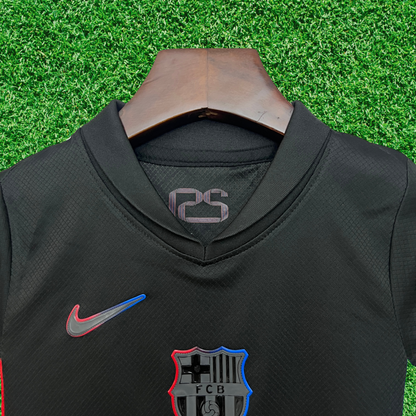 Kit Barcelona II 25/26 Enfants