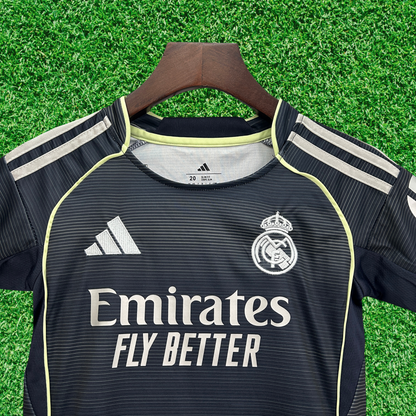 Kit Real Madrid II 25/26 Enfants