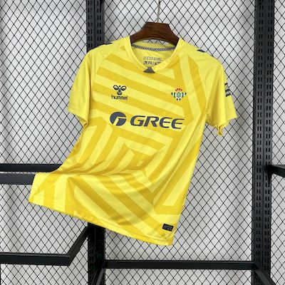 Real Betis 2025/26 Yellow goalkeeper