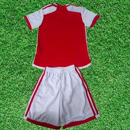 Kit Internacional I 24/25