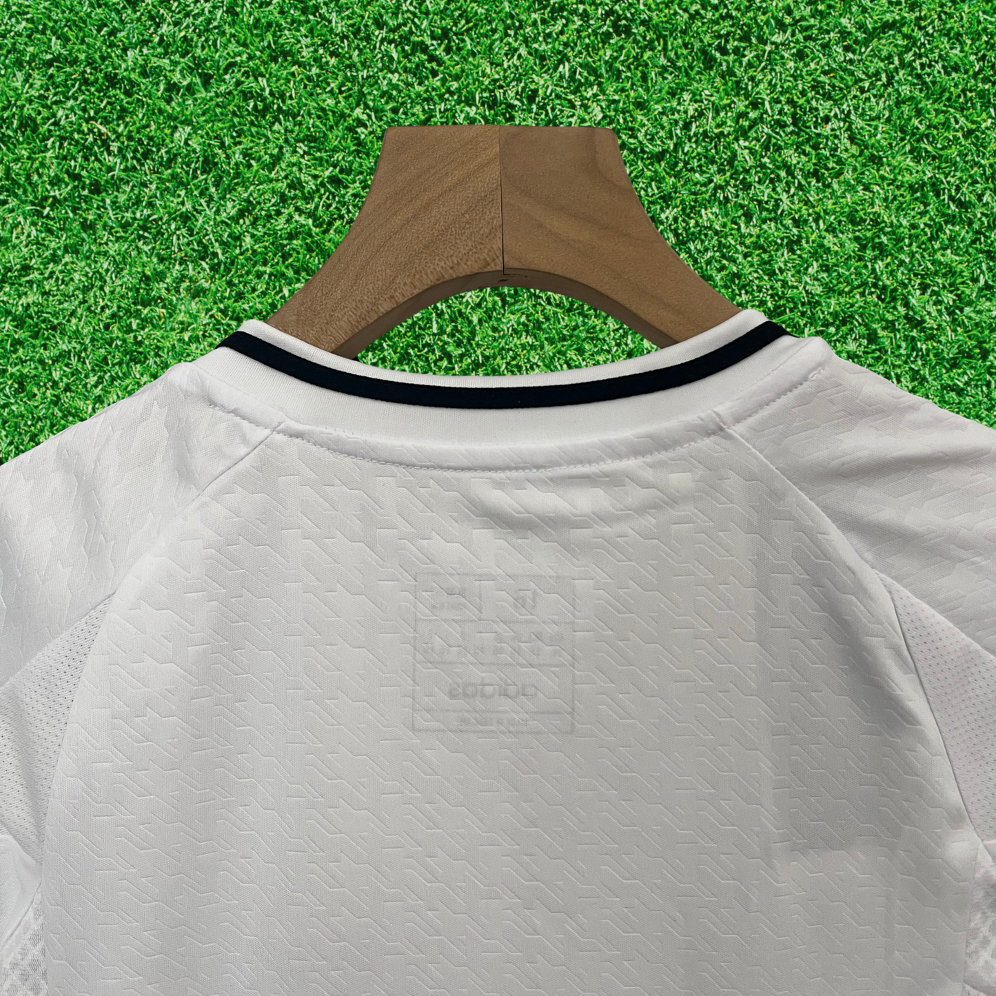 Kit Real Madrid I 24/25 Enfants