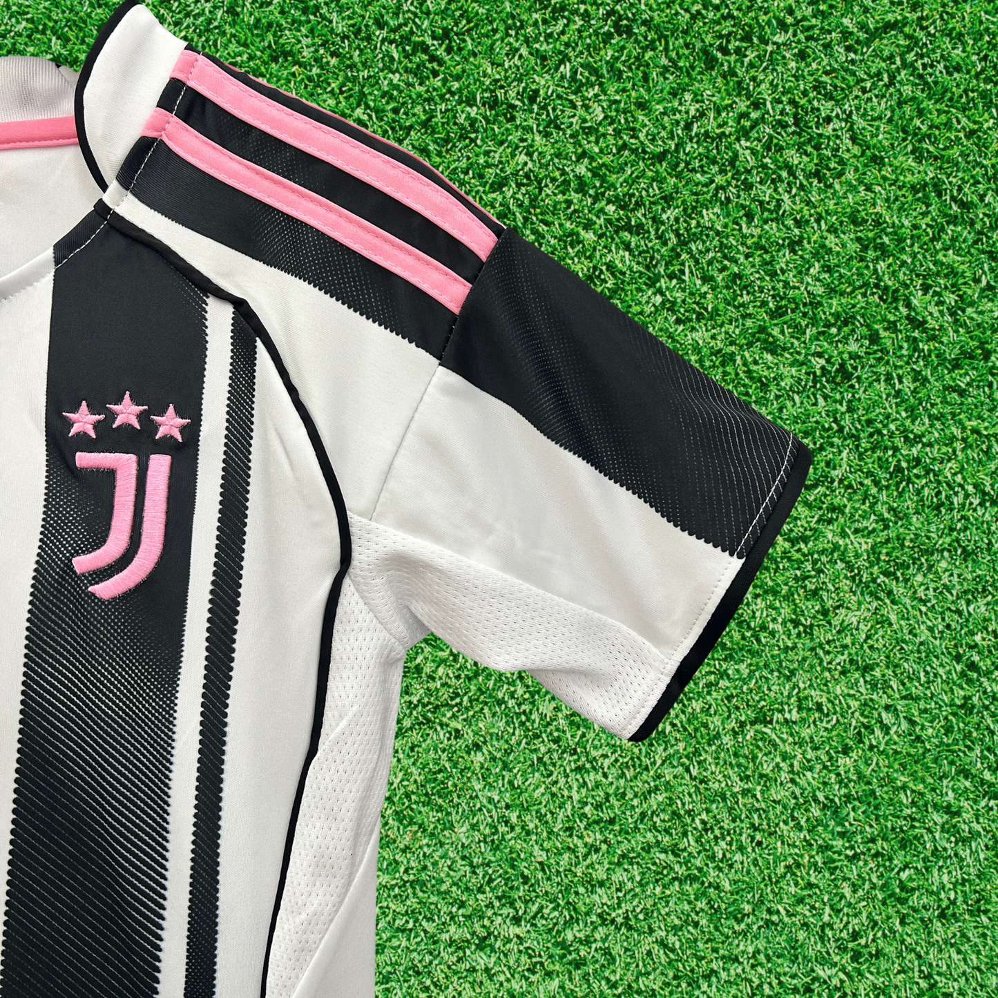 Kit Juventus I 25/26 Enfants