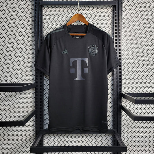 23/24 FC BAYERN MÜNCHEN BLACK SPECIAL EDITION