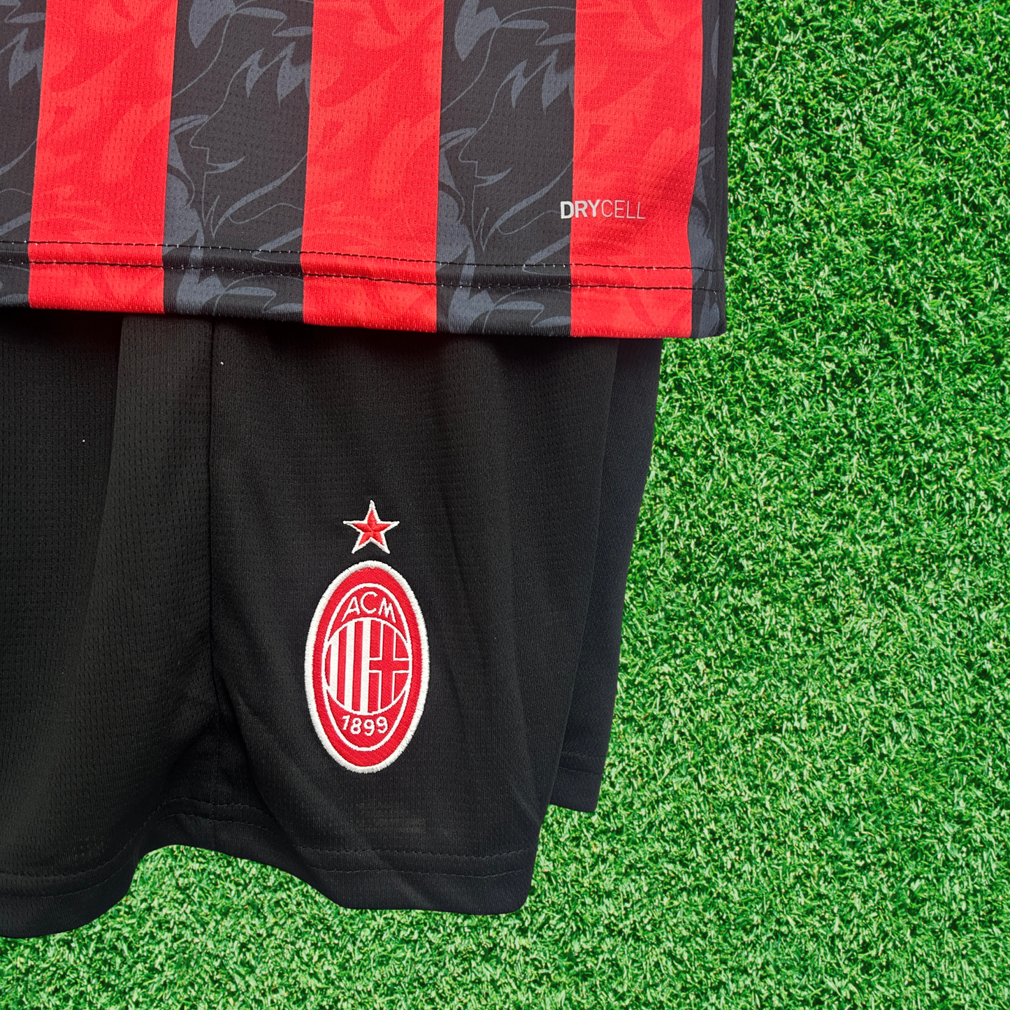 Kit AC Milan I 25/26 Enfants