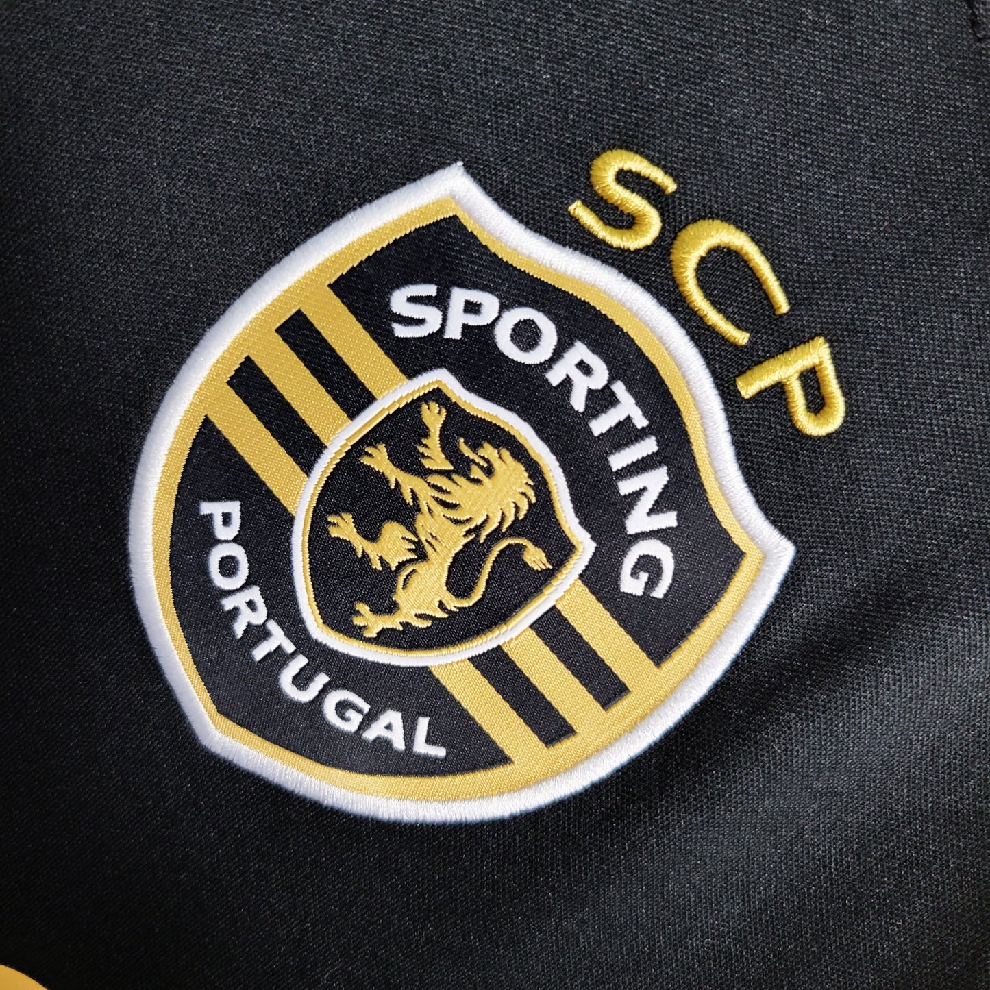 Sporting CR7 2023/24 Away Shirt
