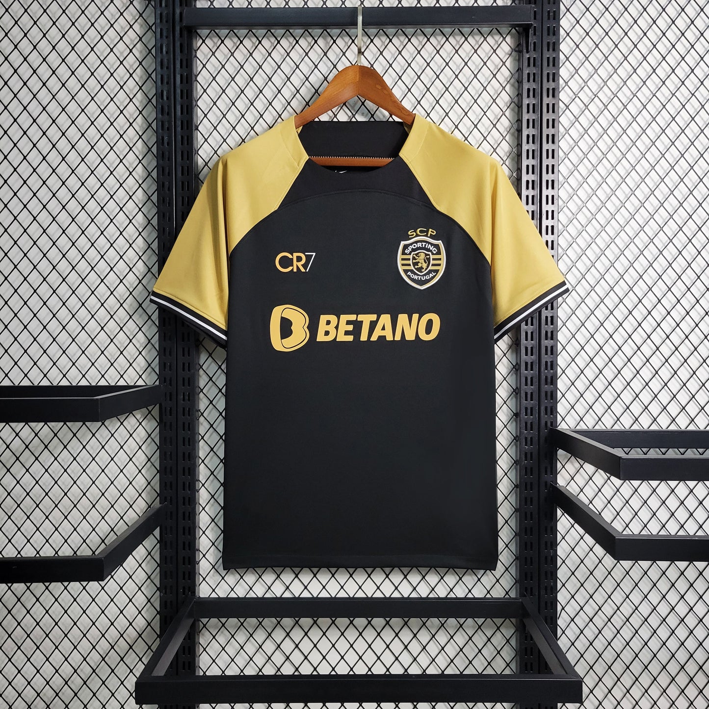 Sporting CR7 2023/24 Away Shirt