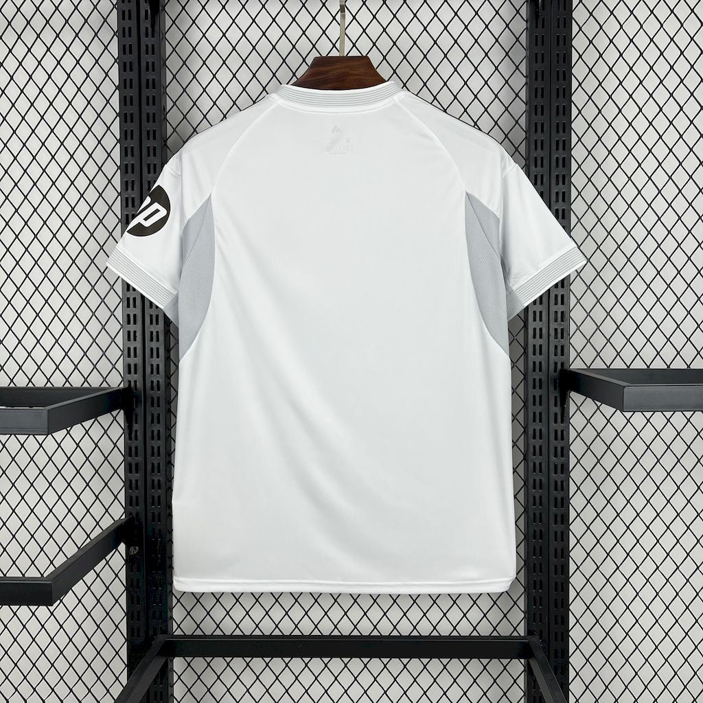 Real Madrid 2025/26 Home