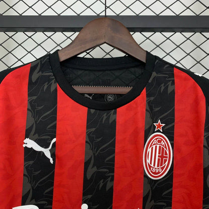 Camisa Milan I 25/26 - Torcedor - Masculino - Preta e Vermelha
