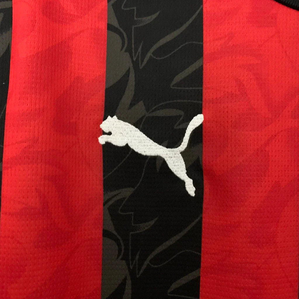 Camisa Milan I 25/26 - Torcedor - Masculino - Preta e Vermelha