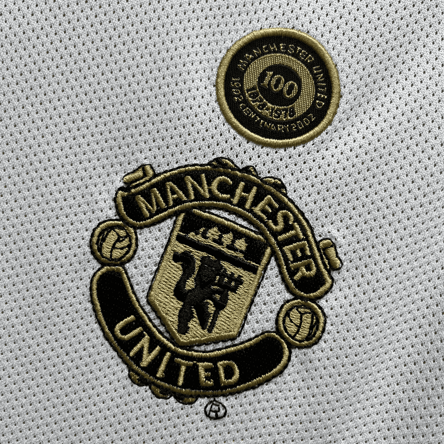 Manchester United -  Blanc e Noir, Doré e Noir