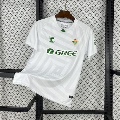 Real Betis 2025/26 White goalkeeper